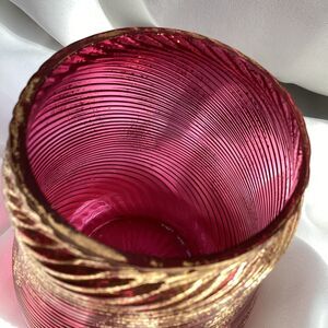 1708 	Vintage twisted Glass Rasberry Color Cnadle Holder /Vase